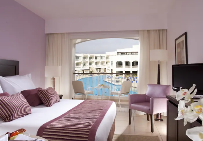 Jaz Neo Sharks Bay 4* Şarm El-Şeyh