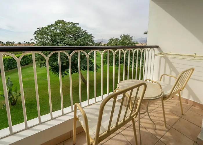 Resort Jaz Neo Sharks Bay 4*