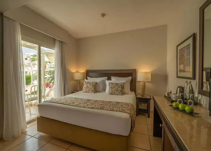 Jaz Neo Sharks Bay Resort Şarm El-Şeyh