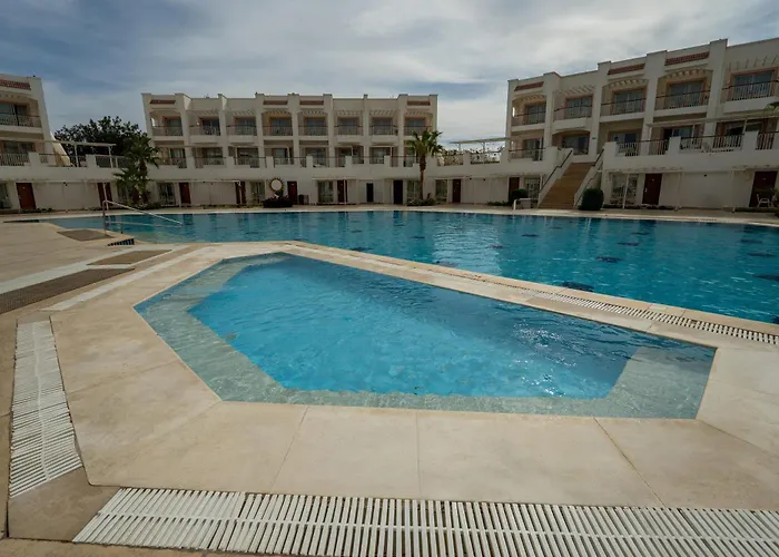 Jaz Neo Sharks Bay 4* Şarm El-Şeyh