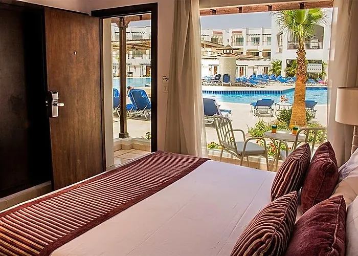 Resort Jaz Neo Sharks Bay 4*