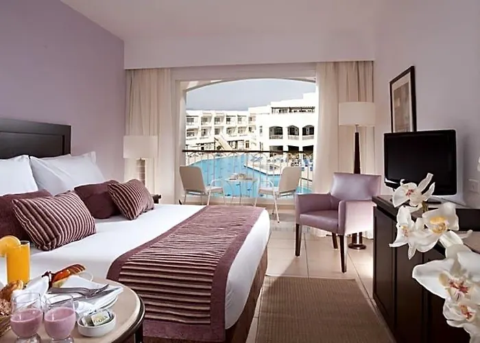 Jaz Neo Sharks Bay 4* Şarm El-Şeyh
