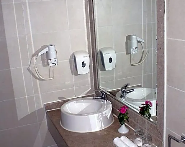 Jaz Neo Sharks Bay 4* Şarm El-Şeyh