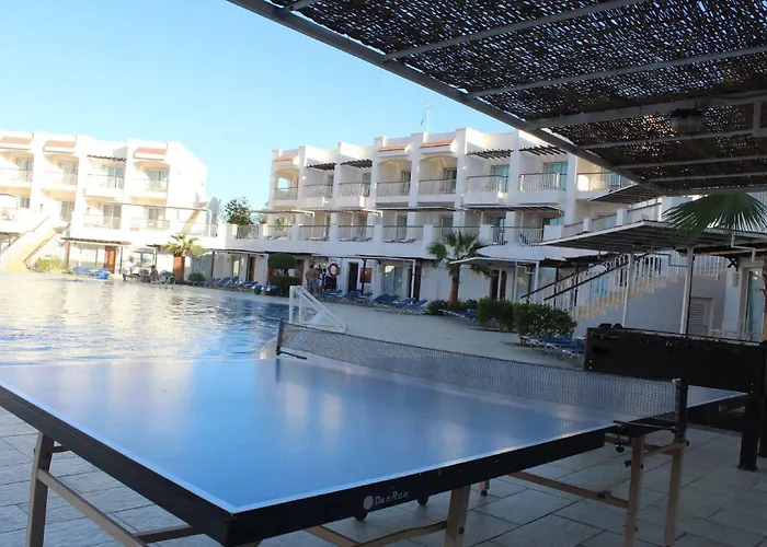 Jaz Neo Sharks Bay 4*